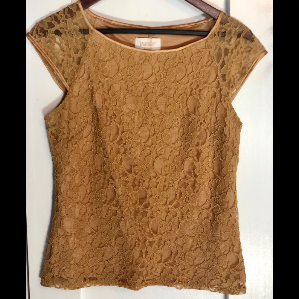 Laundry by Shelli Segal gold lace cap-sleeve shirt